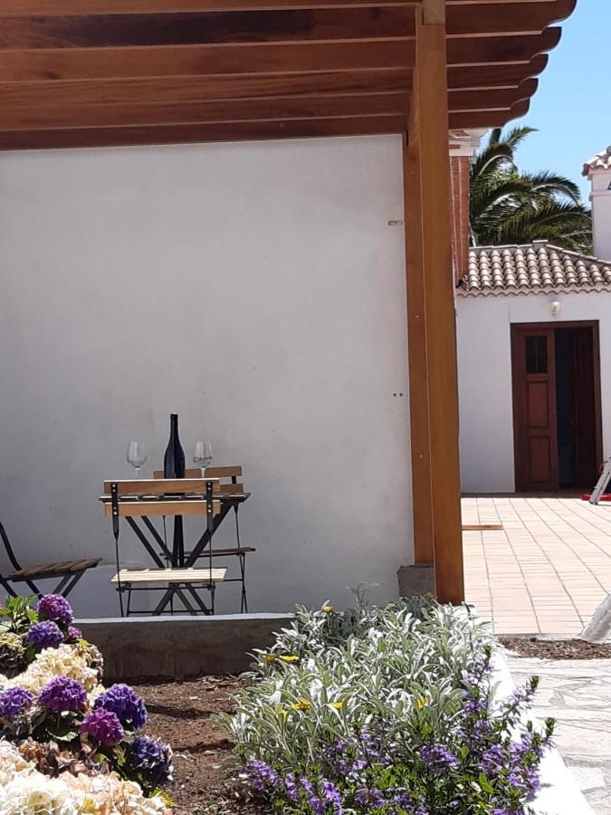 Casa Rural Los Dragos Фуэнкальенте-де-ла-Пальма Экстерьер фото